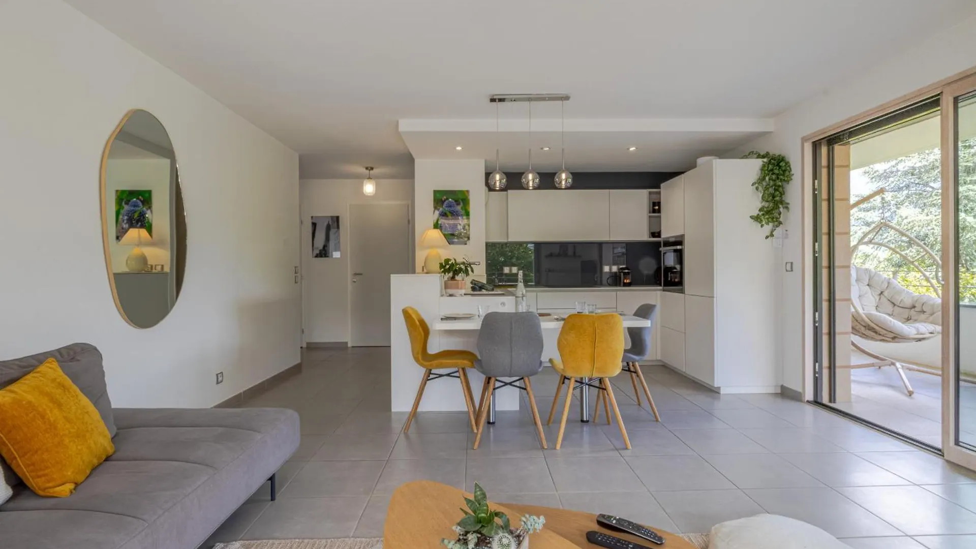 Apartamento Tournette, Vue Montagne & Belle Terrasse Annecy
